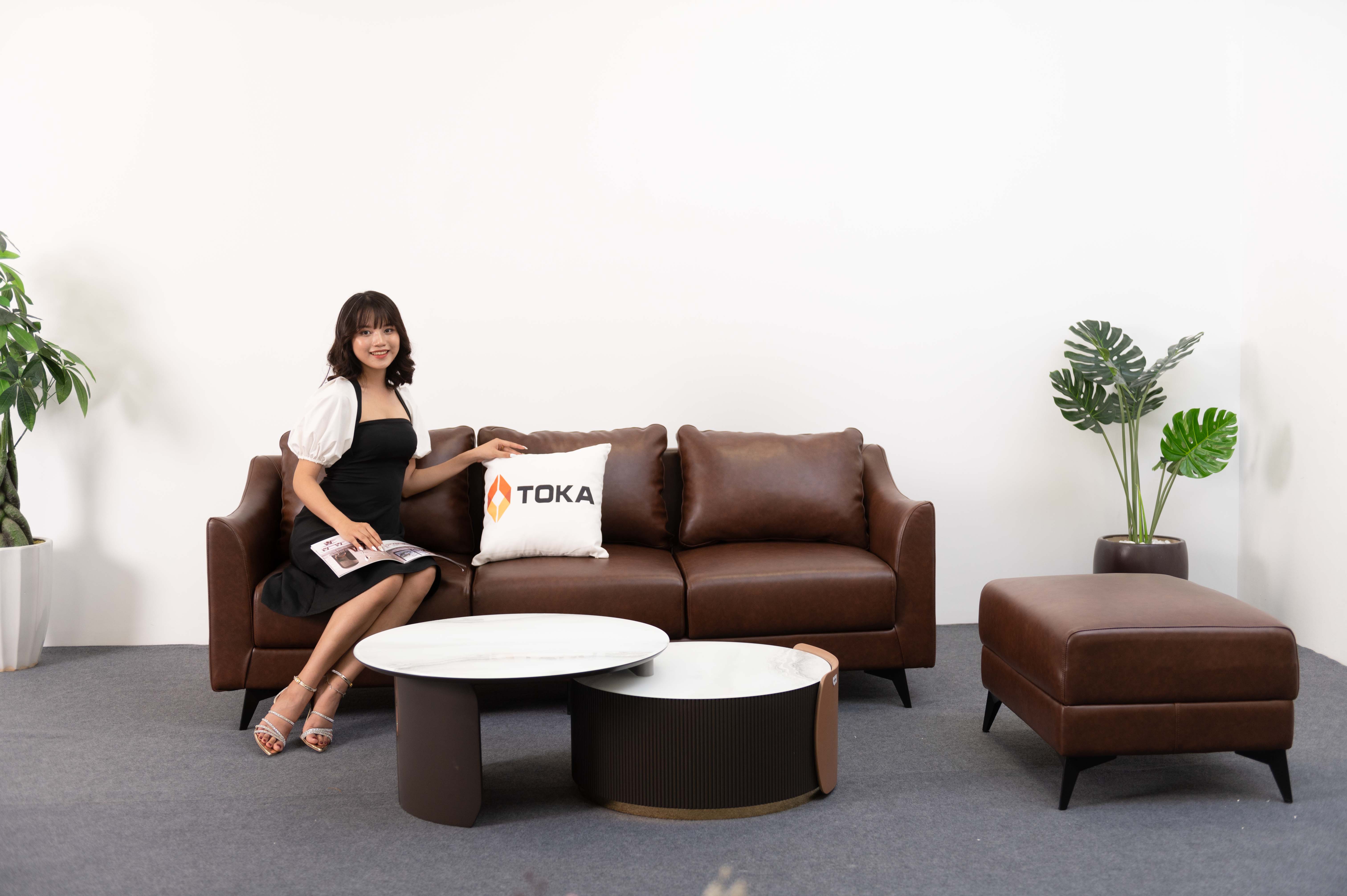 Sofa da TOKA hoàn thiện tại xưởng Thái Nguyên